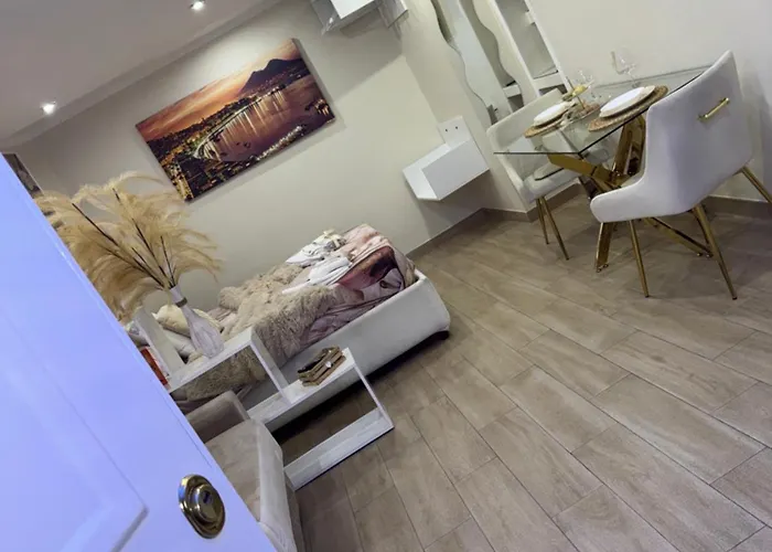 La Dimora Dei Sogni Sedil Capuano Home Suite